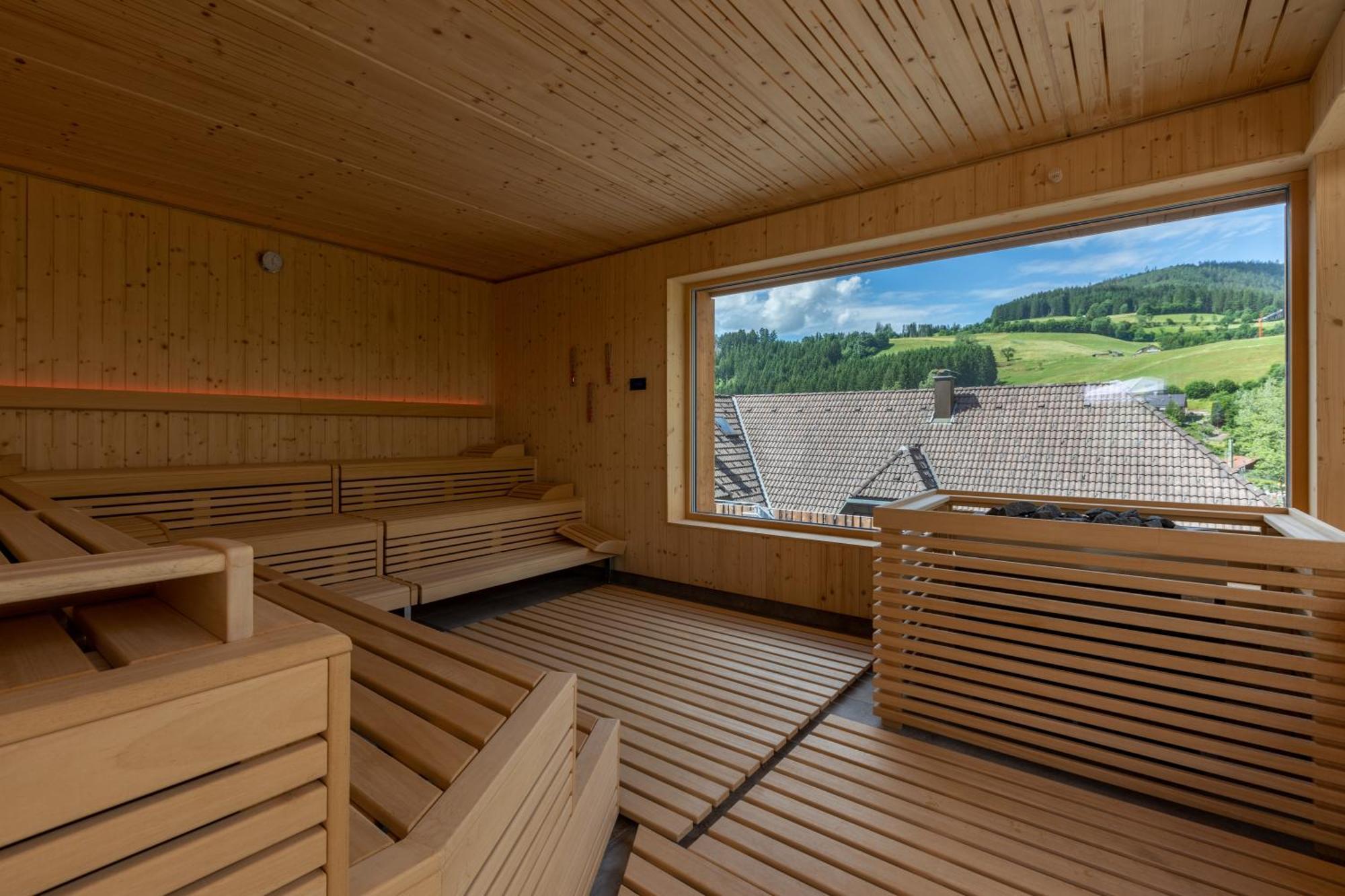 Sackmann Genuss Und Spa Resort Baiersbronn Exterior foto